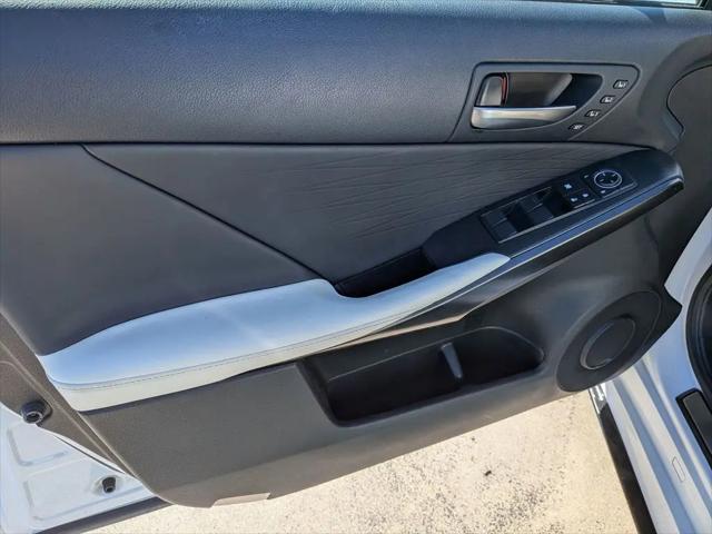 2022 Lexus IS 350 F SPORT