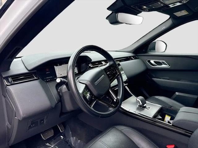 2025 Land Rover Range Rover Velar P250 Dynamic SE