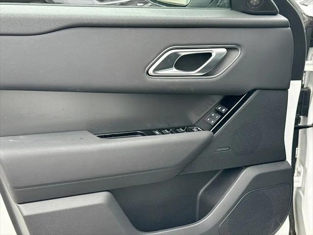 2025 Land Rover Range Rover Velar P250 Dynamic SE