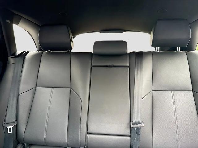 2025 Land Rover Range Rover Velar P250 Dynamic SE