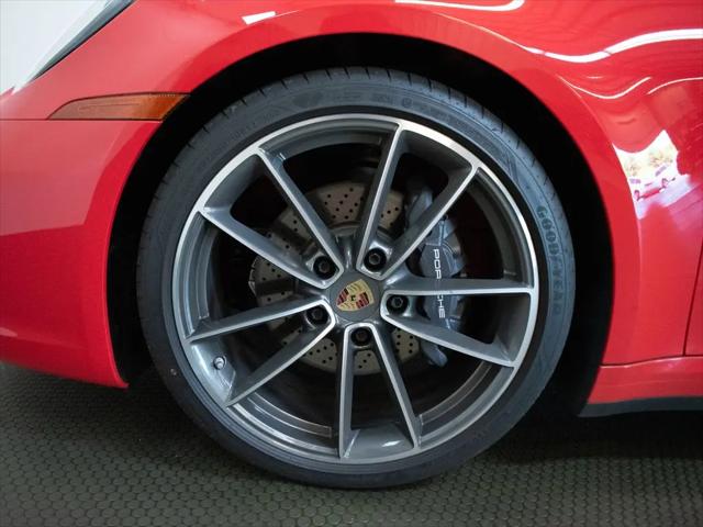 2023 Porsche 911 Carrera Cabriolet