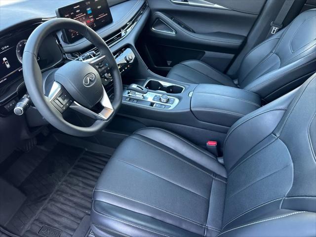 2025 INFINITI QX60 LUXE AWD