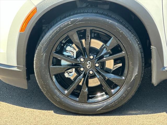 2025 INFINITI QX60 LUXE AWD