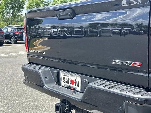 2025 Chevrolet Silverado 2500HD 4WD Crew Cab Standard Bed ZR2