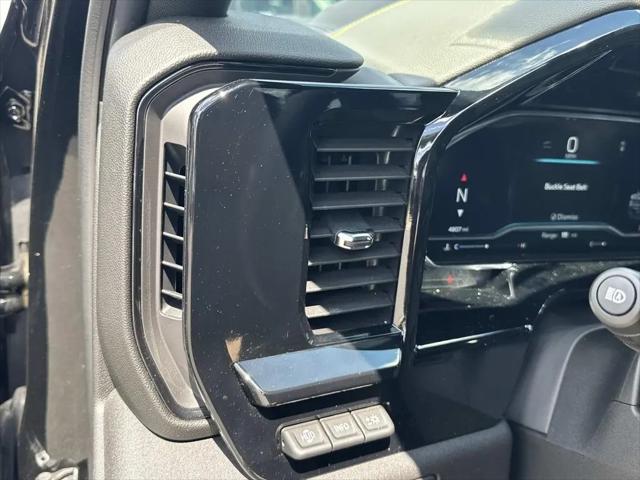 2025 Chevrolet Silverado 2500HD 4WD Crew Cab Standard Bed ZR2
