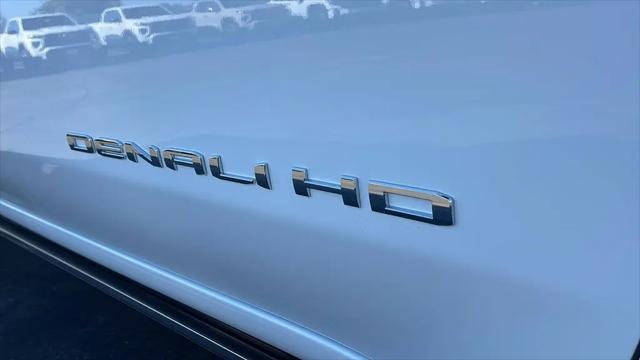2026 GMC Sierra 2500HD Crew Cab, Standard Bed, Denali Ultimate, 4WD