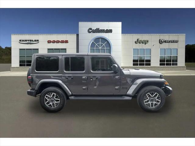2025 Jeep Wrangler 4-Door Sahara 4x4