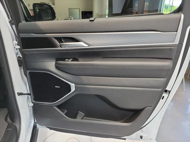 2026 Jeep Grand Wagoneer L Limited Reserve 4x4