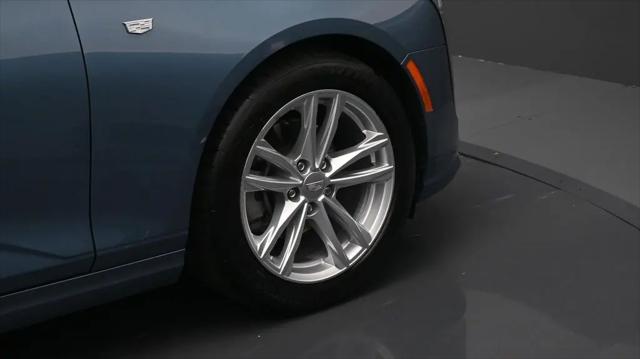 2023 Cadillac CT4 Luxury