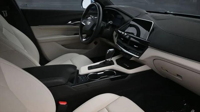2023 Cadillac CT4 Luxury
