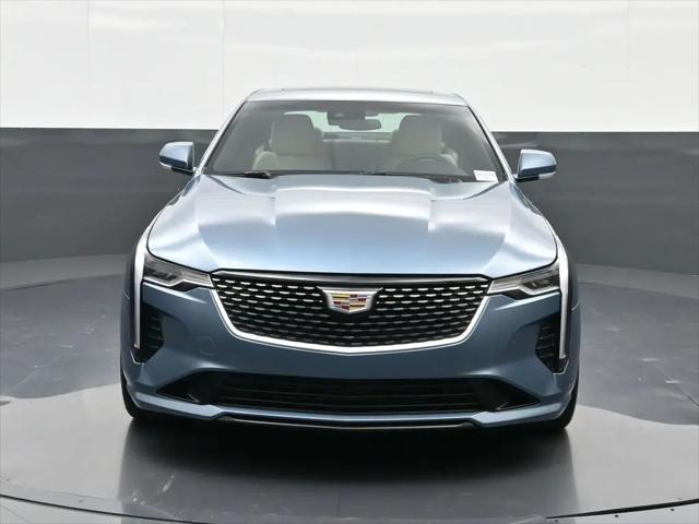 2023 Cadillac CT4 Luxury