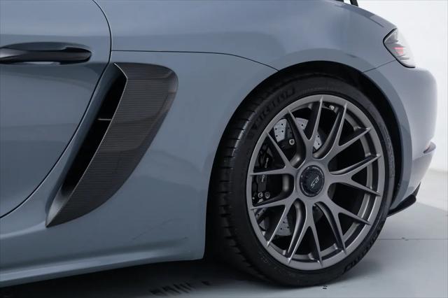 2023 Porsche 718 Cayman GT4 RS