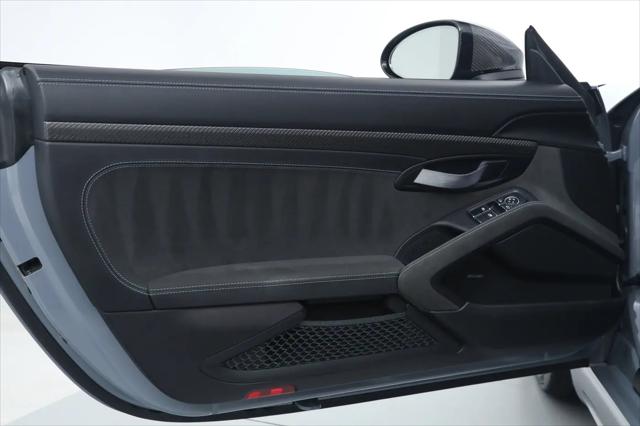 2023 Porsche 718 Cayman GT4 RS