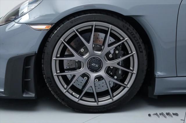 2023 Porsche 718 Cayman GT4 RS
