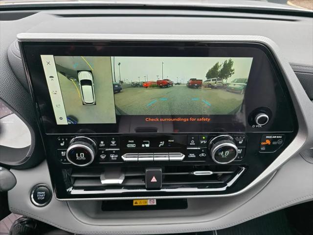 2023 Toyota Highlander Platinum