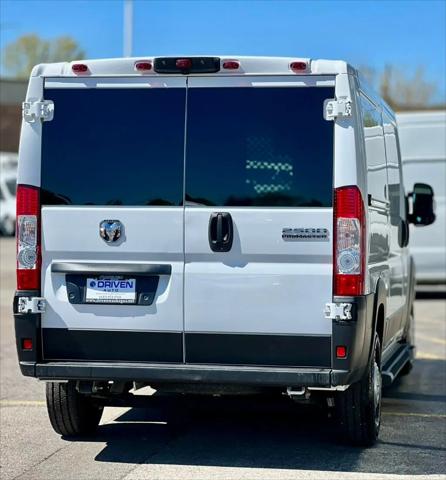 2025 Ram ProMaster 2500 Cargo Van Tradesman Low Roof 136" WB w/Pass Seat