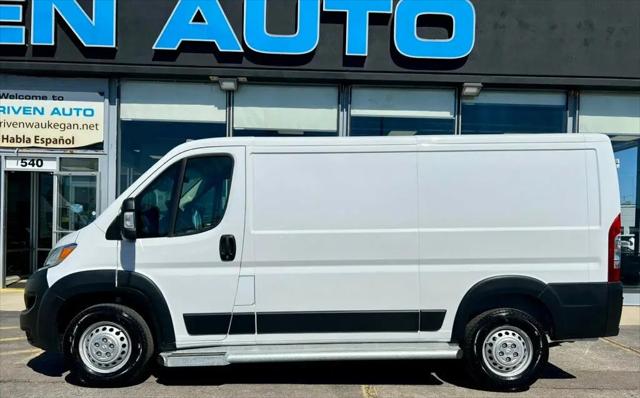 2025 Ram ProMaster 2500 Cargo Van Tradesman Low Roof 136" WB w/Pass Seat