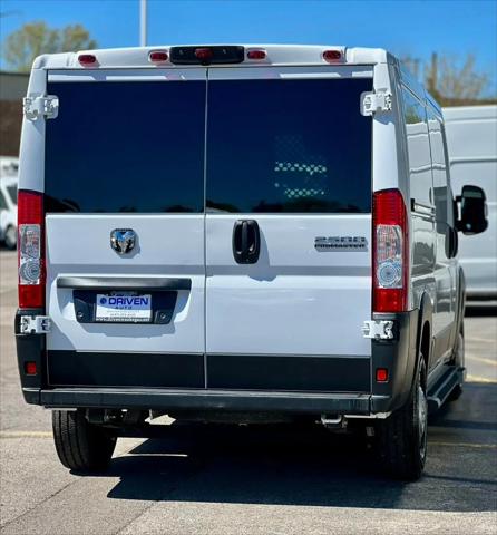 2025 Ram ProMaster 2500 Cargo Van Tradesman Low Roof 136" WB w/Pass Seat
