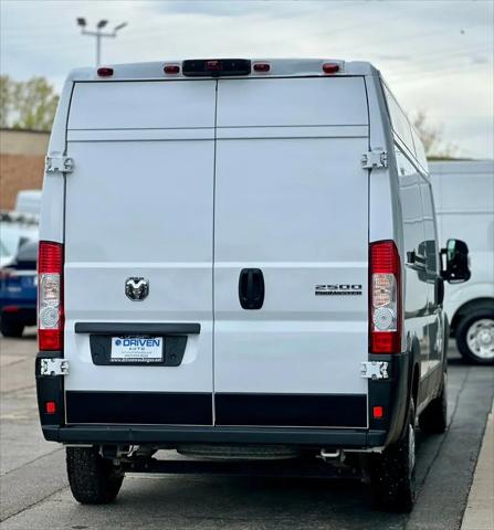 2025 Ram ProMaster 2500 Cargo Van Tradesman High Roof 159" WB w/Pass Seat