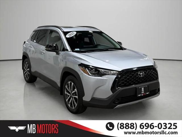 2025 Toyota Corolla Cross LE