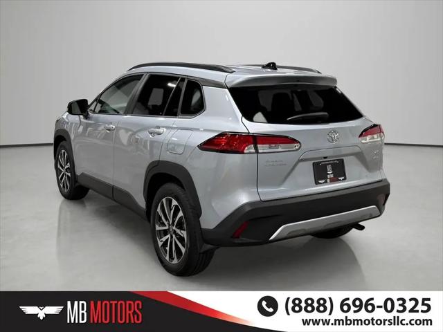 2025 Toyota Corolla Cross LE