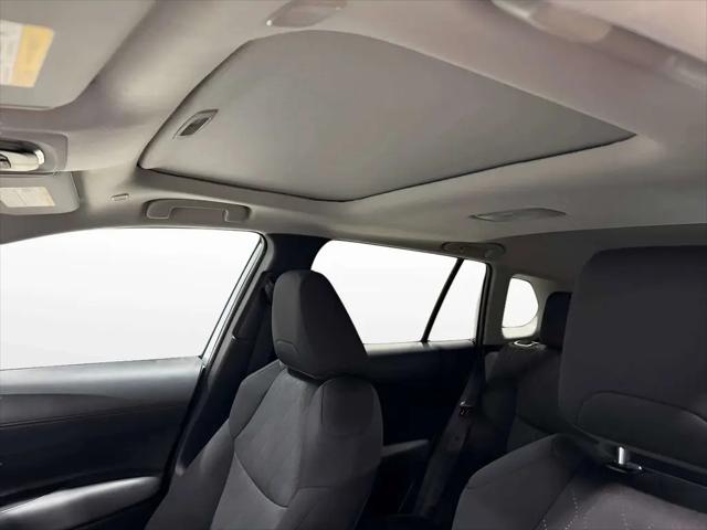 2025 Toyota Corolla Cross LE