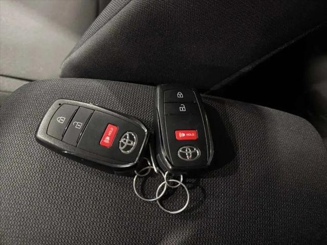 2025 Toyota Corolla Cross LE