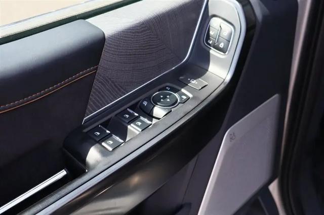 2023 Ford F-350 Platinum