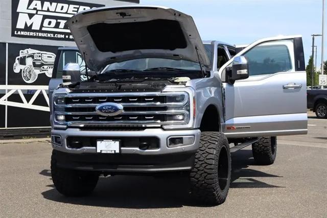 2023 Ford F-350 Platinum