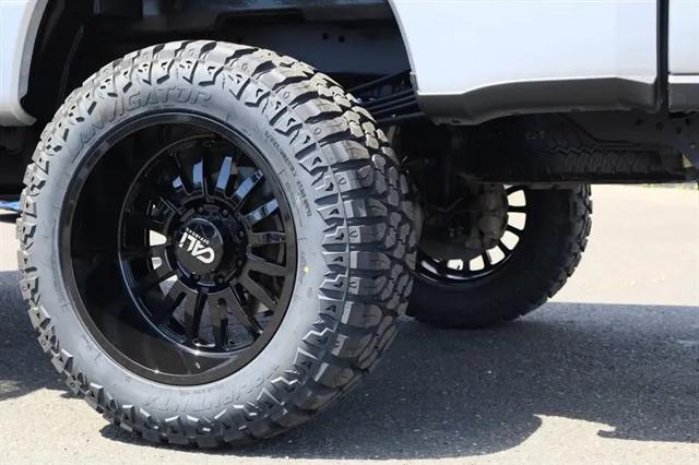 2023 Ford F-350 Platinum