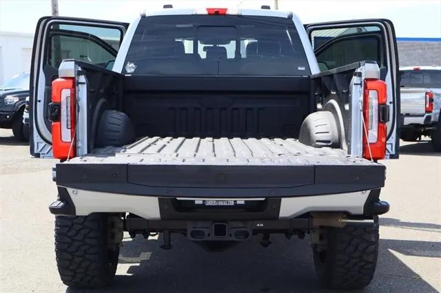 2023 Ford F-350 Platinum