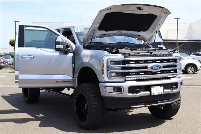 2023 Ford F-350 Platinum