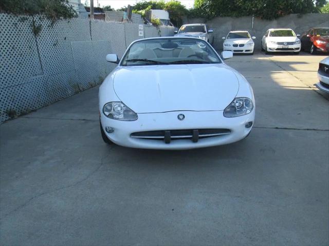 1998 Jaguar XK8 Standard