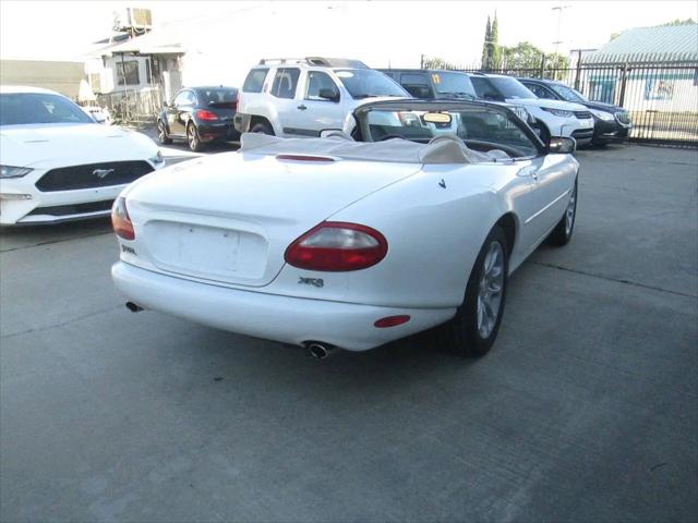 1998 Jaguar XK8 Standard