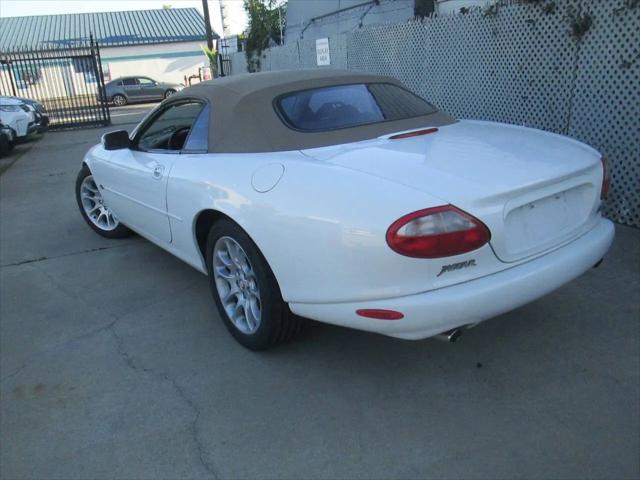 1998 Jaguar XK8 Standard