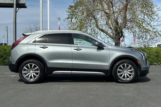 2023 Cadillac XT4 AWD Premium Luxury