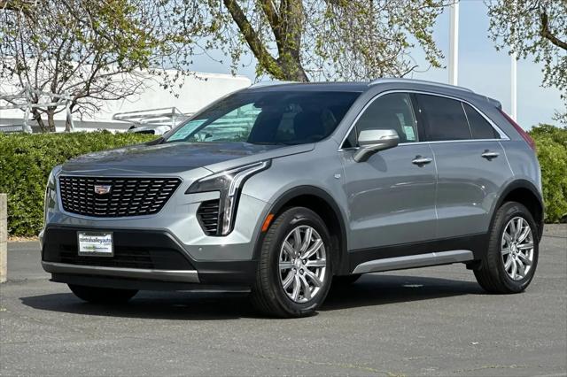 2023 Cadillac XT4 AWD Premium Luxury