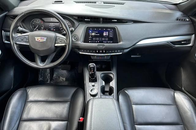 2023 Cadillac XT4 AWD Premium Luxury