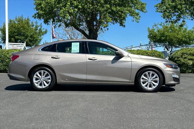 2022 Chevrolet Malibu FWD LT