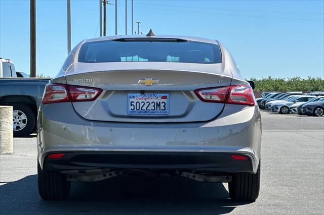2022 Chevrolet Malibu FWD LT