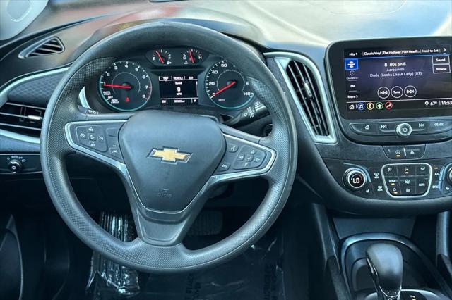 2022 Chevrolet Malibu FWD LT