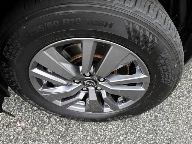 2025 Nissan Pathfinder SV 4WD