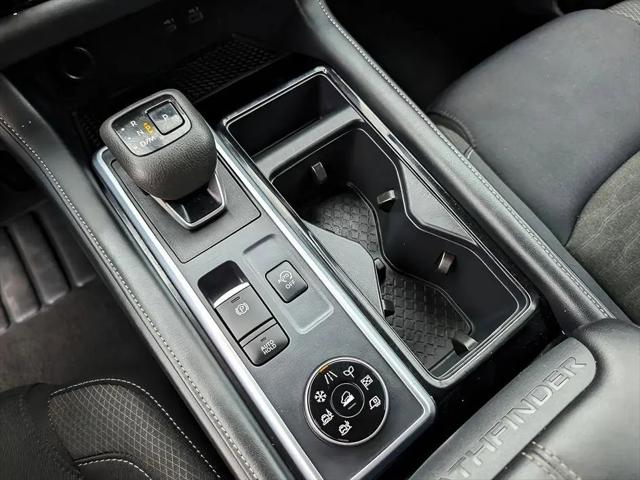 2025 Nissan Pathfinder SV 4WD