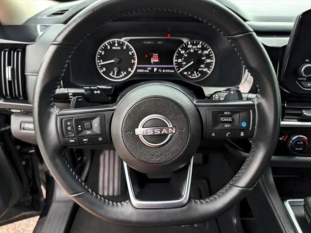 2025 Nissan Pathfinder SV 4WD