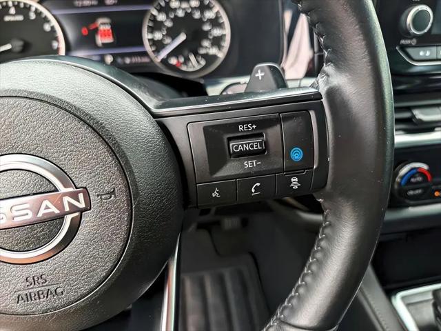 2025 Nissan Pathfinder SV 4WD