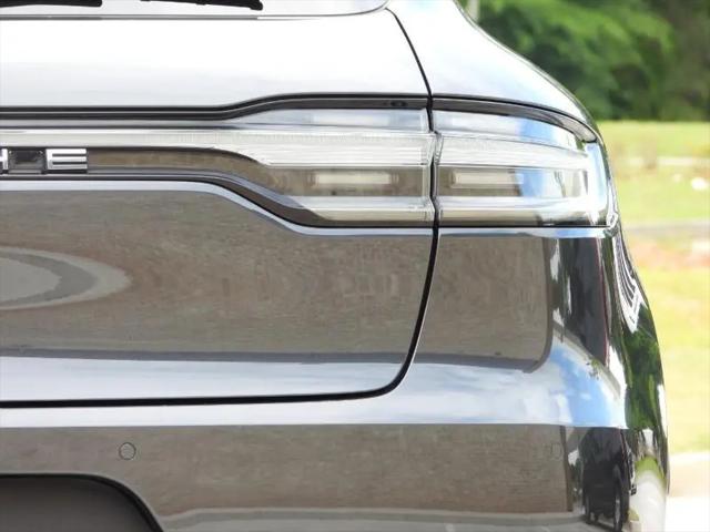 2020 Porsche Macan S