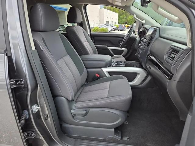 2024 Nissan Titan XD Crew Cab SV 4x4