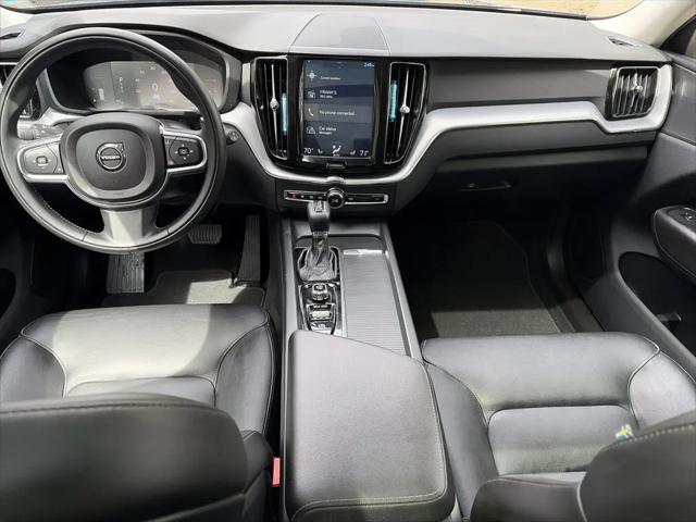 2019 Volvo XC60 T5 Momentum