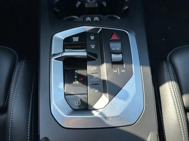 2026 BMW Coupe xDrive
