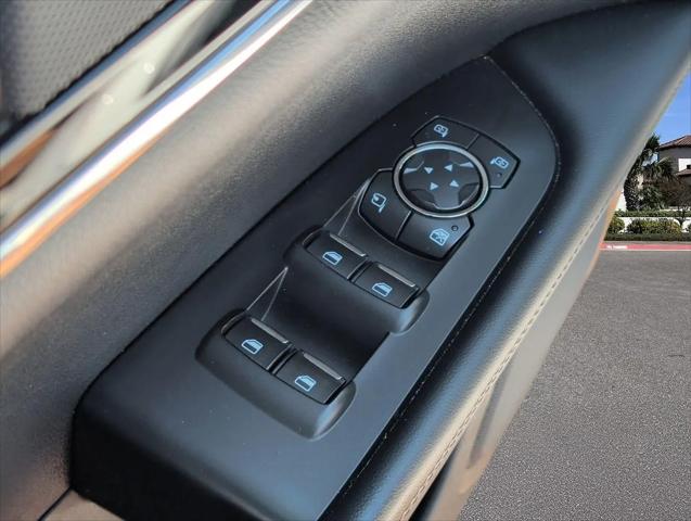2022 Lincoln Nautilus Standard